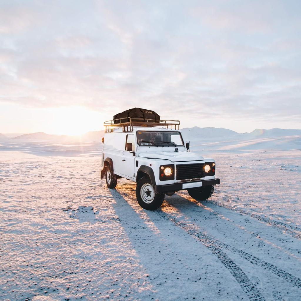 GFUN Waterproof Roof Carrier 425L 35kg Load 8 Easy PVC Waterproof 500D Hidden Waterproof Ideal for Camping and Includes Japanese and English