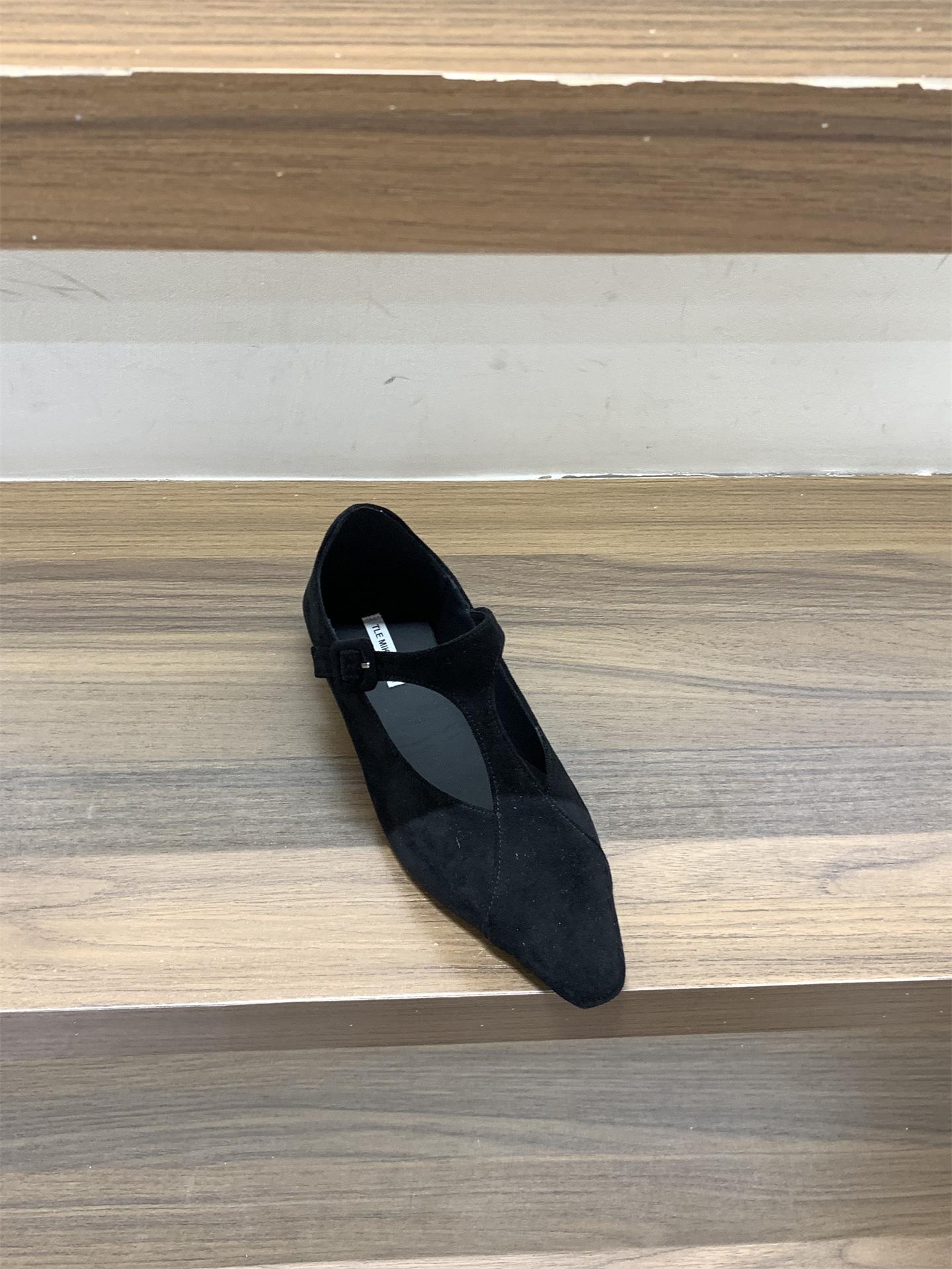 

Туфли-лодочки с острым носком на плоской подошве с леопардовым принтом из замши женская обувь 2025 новая осень с юбкой Мэри Джейн черные туфли для работы 39