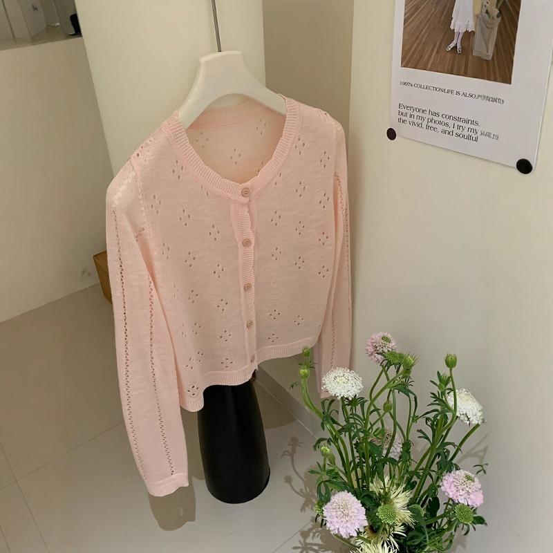 Sweet, gentle and cute small lace hollow knitted cardigan women's spring and summer simple solid color long-sleeved top