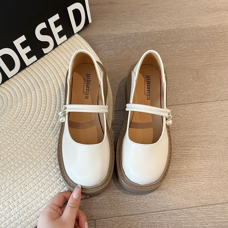 Mary Jane small leather shoes women's flat single shoes new summer skirt sandals gentle wind
