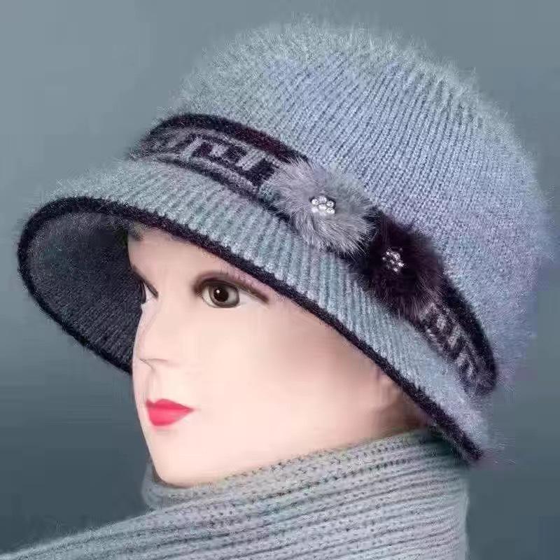 Middle Aged Elderly Winter Mothers Knitted Hats Warm Woolen Hats with Added Velvet Women's Ear Protection Covers Thick Duckbill Caps
