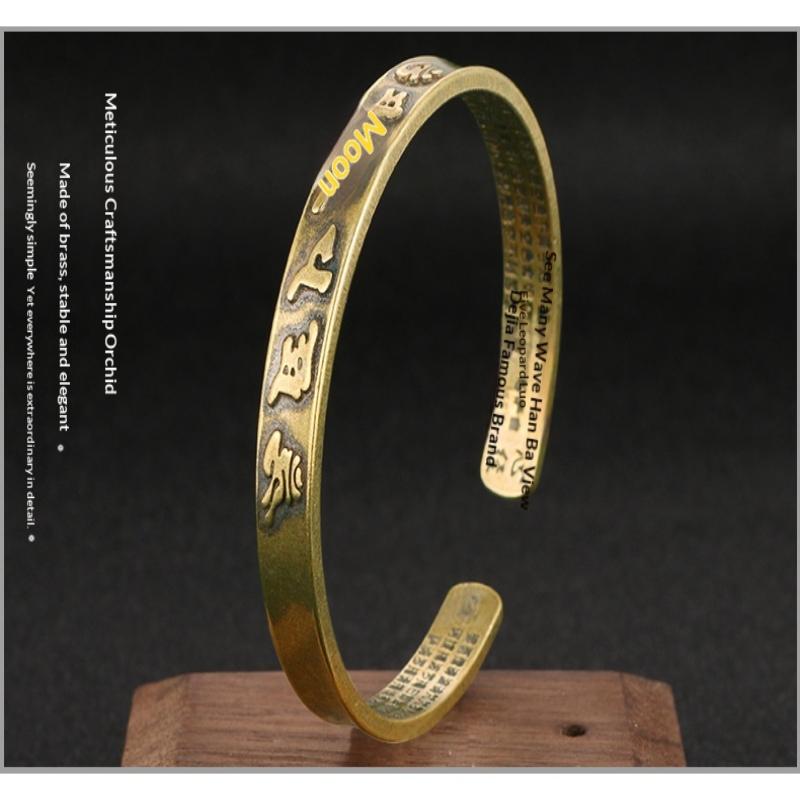 Messingarmband Metallfigur Vintage Herz-Sutra Sutra-Armband Massives Messing Wohnzimmerdekoration