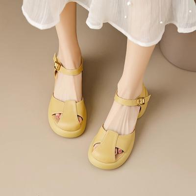2025 neue Sommer Römerschuhe dicke Absätze hohe Absätze Schweinekäfigschuhe Damen treten auf Scheiße Gefühl dicke Sohle hohler Beinkopf Sandalen Tide