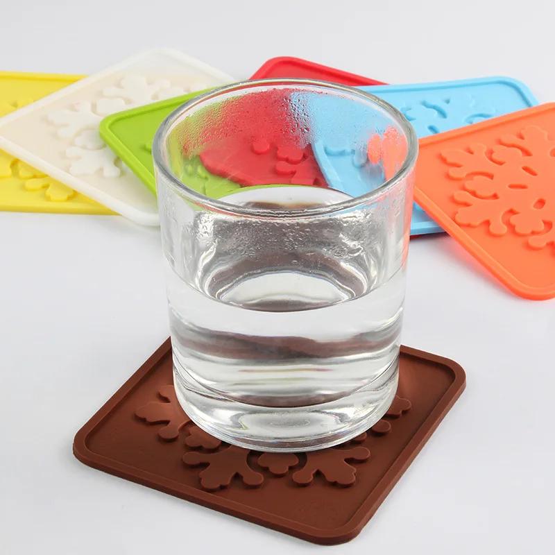 Square Silicone Coasters Non-slip High Temperature Resistant Waterproof Coaster Placemats Home and Decoration Kitchen Utensils