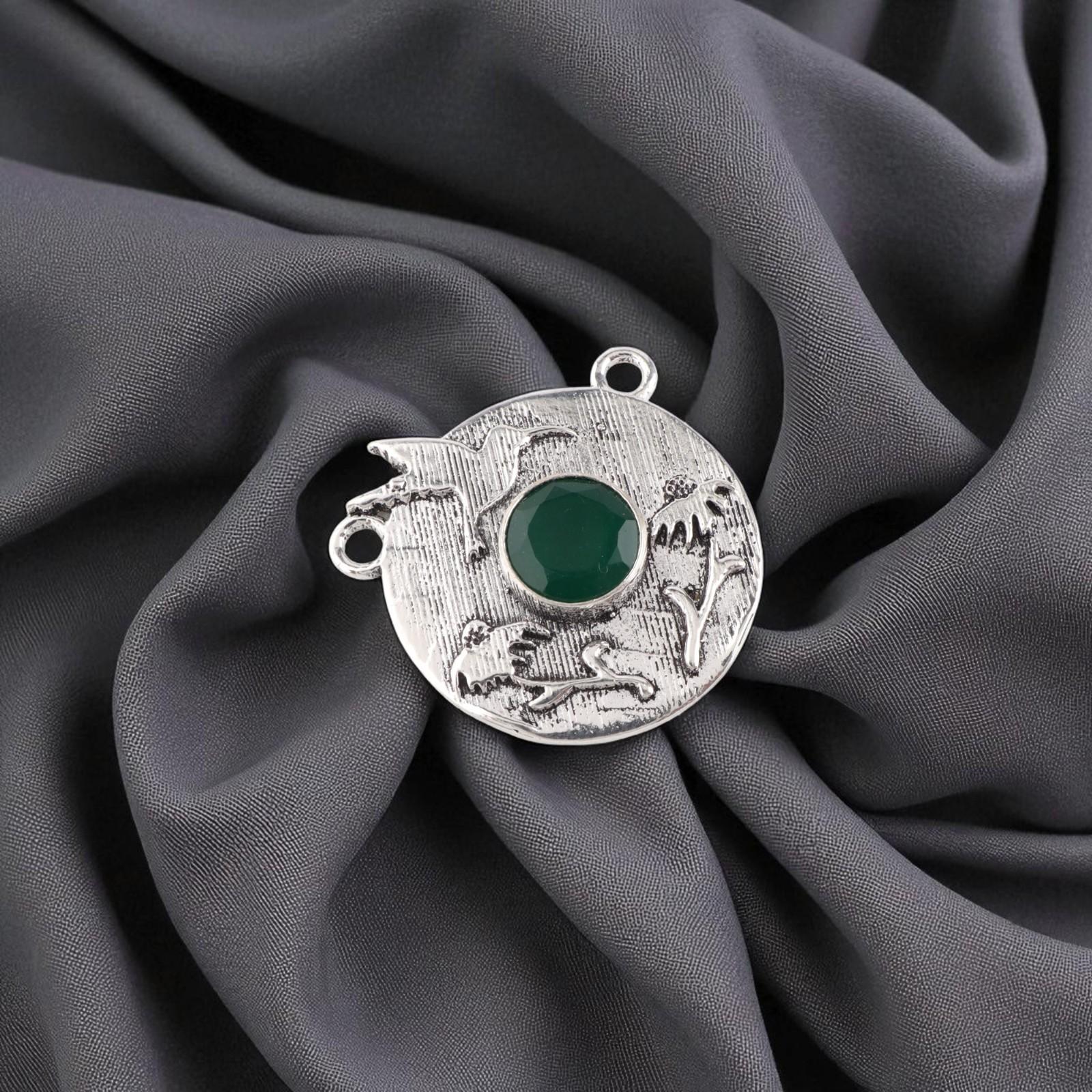 

Зеленый Оникс Драгоценный Камень 925 Стерлинговое Серебро Ювелирные Изделия Ручной Работы Свадебная Подвеска 0.92 CP-34-18