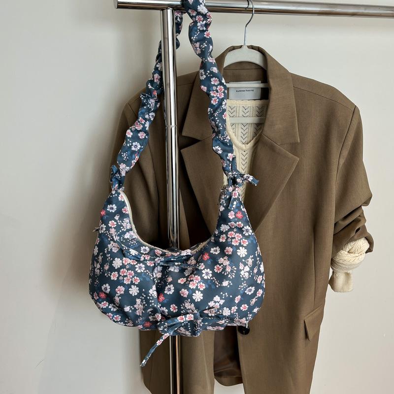 Bow floral pleated cloud bag women's small fresh high-value shoulder underarm bag casual messenger canvas bag bag