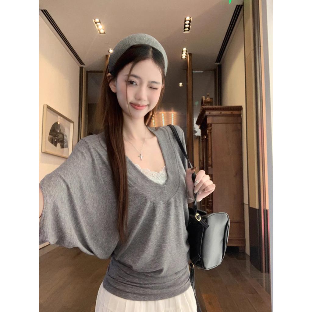 Lazy wind loose V-neck short-sleeved T-shirt women's large size bottoming shirt bat-sleeved blouse waist versatile solid color top