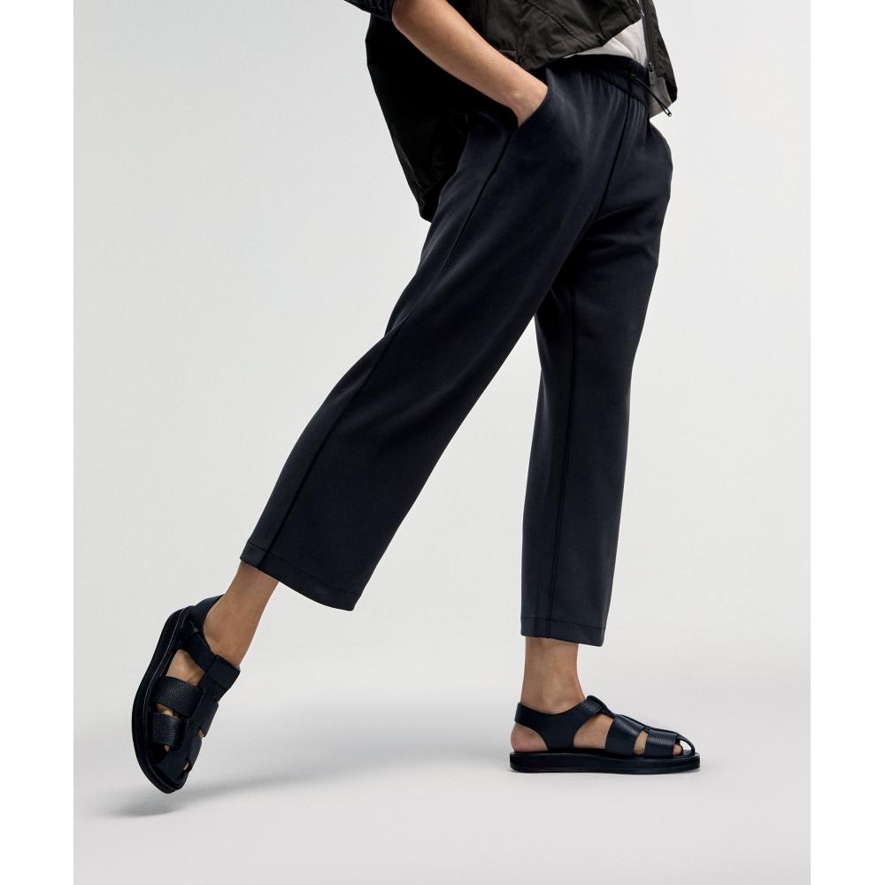 Lululemon Softstreme High Rise Straight Leg Cropped Pant Black