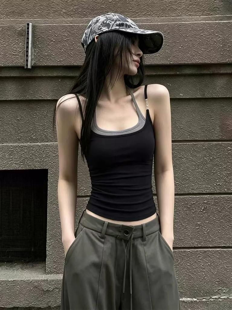 Gram cotton, American Spice Girl contrasting color fake two-piece U-neck suspender women's summer wear sexy tight vest