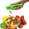 Cortador de Frutas Fatiador Ferramenta Cortadora de Uvas Tomate Cereja Morango Fatiador em 4 Pedaços para Salada de Frutas Legumes Gadget de Cozinha para Chefs Mãe Crianças