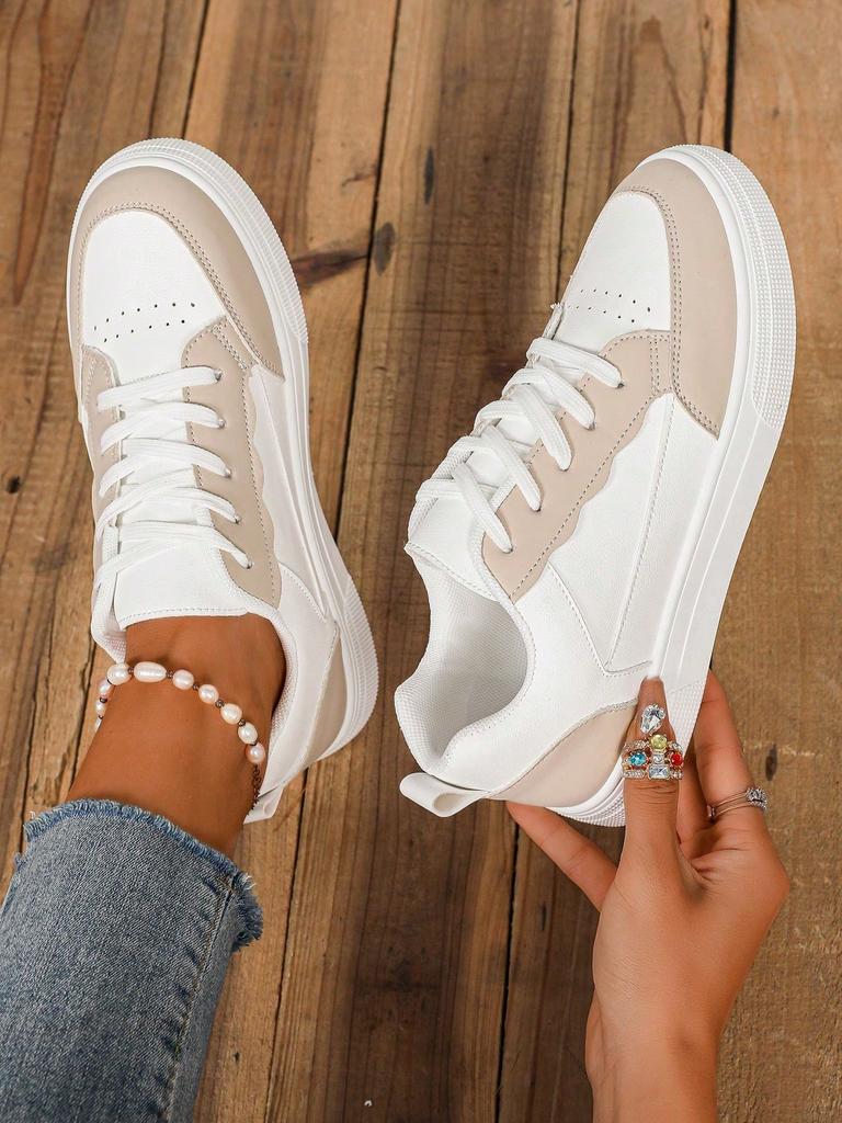 Women's Casual Sport Shoes Sneakers, Large Size Ladies Board Shoes,Student Versatile Casual Sports White Footwear Rubber Sole