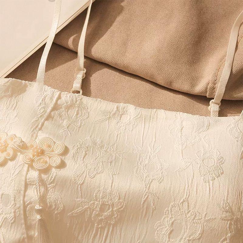 Women's Retro Chinese Jacquard Satin Camisole Vest with Frog Buttons - Slim Fit for Summer 2026
