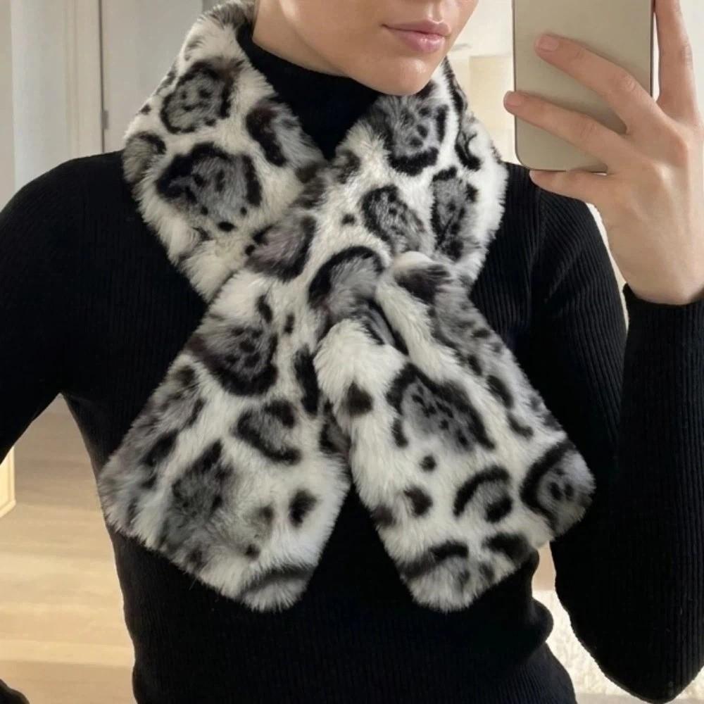 Lightweight Faux Rabbit Fur Scarf Thicken Faux Collar Chic Leopard Print Neckerchief  Ladies
