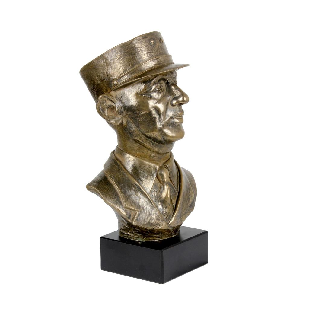 Charles de Gaulle - marble bust, statuette of a famous person, decoration for office, school, and hotel by the Art-Dog brand
