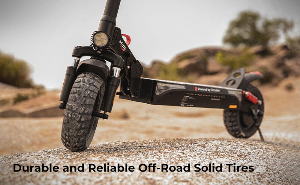 CIRCOOTER R3 Elektroroller, 10 Zoll Offroad-Reifen, 800 W Motor, 48 V 15 Ah Batterie, 45 km/h Höchstgeschwindigkeit, 40 km Reichweite