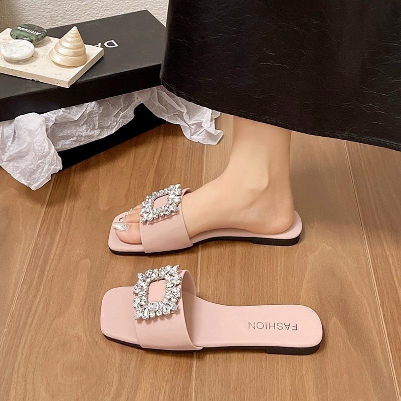 Rhinestone slippers women's summer wear new lightweight sandals women's summer one-word slippers