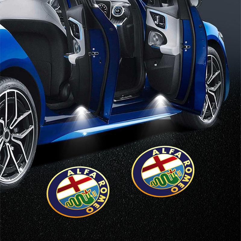2 Stück Auto Tür Willkommensleuchten LED Projektorlampe Auto Zubehör für Alfa Romeo 159 147 156 166 Giulietta Giulia Mito Stelvio Brera Spider