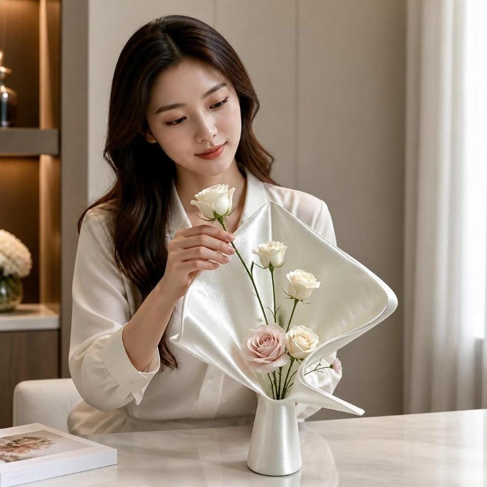 Nordic Style Flower Bouquet Vase Irregular Desktop Flower Vase Flower Display Container Gift