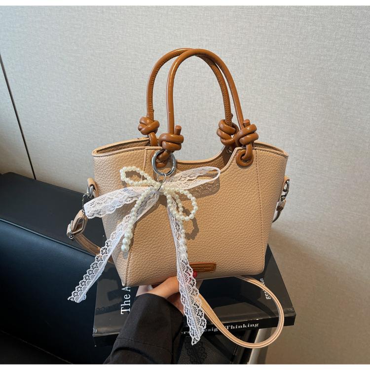 Premium Sense Niche Contrasting Color Bag 2025 New Trendy Fashion Shoulder Handbag Versatile Messenger Bucket Bag