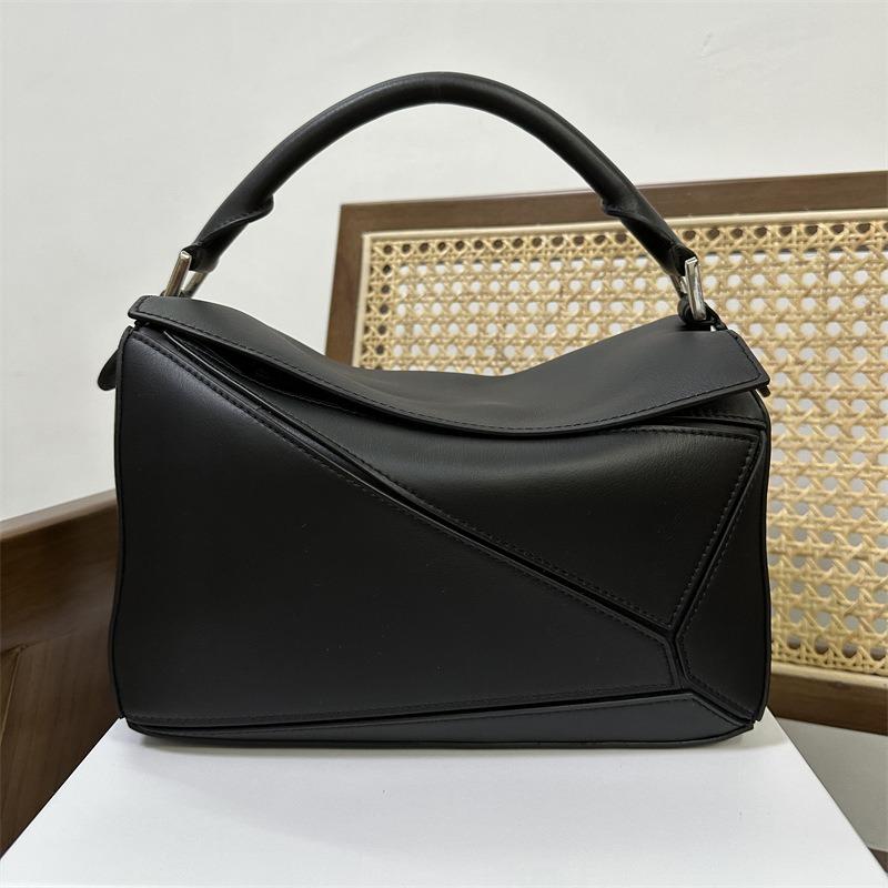 New Trendy Mini Geometric Bag Rhombus Contrasting Color Bag Women's Premium Texture Handbag Shoulder Crossbody Small Square Bag