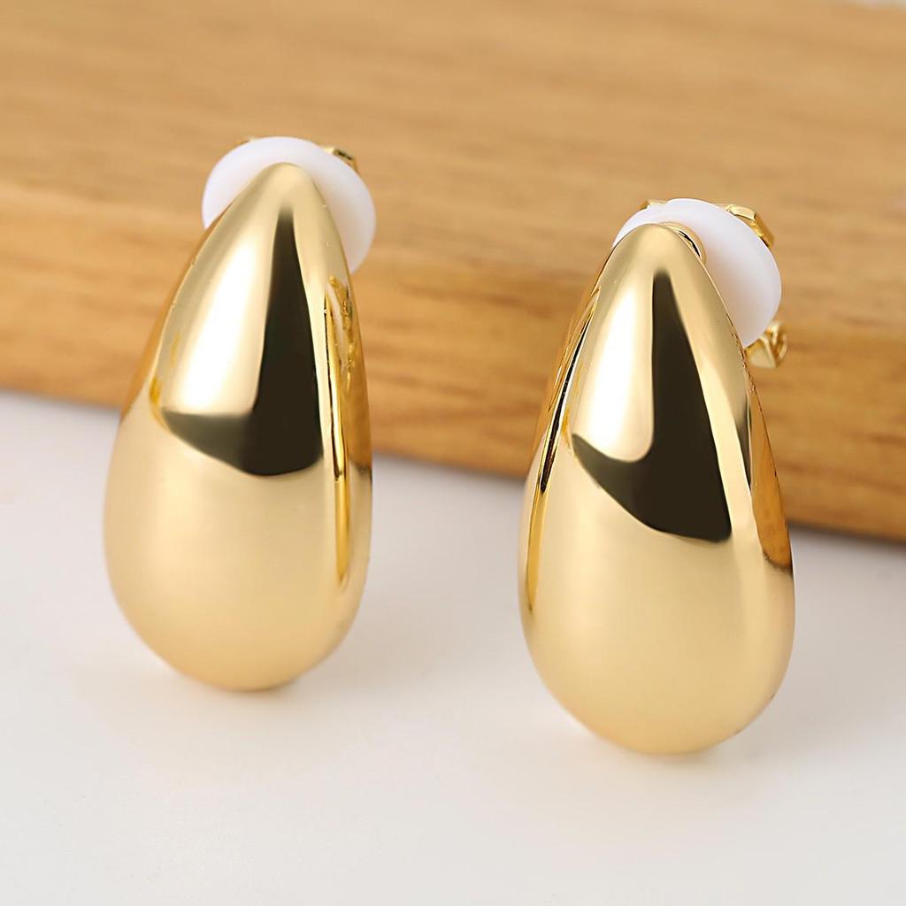 Trendy Water Drop C-Shaped Lightweight Stud Earrings with Versatile Bean Ear Cuffs