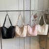 Rivet Decorative Large-capacity Bucket Bag Women's Shoulder Bag