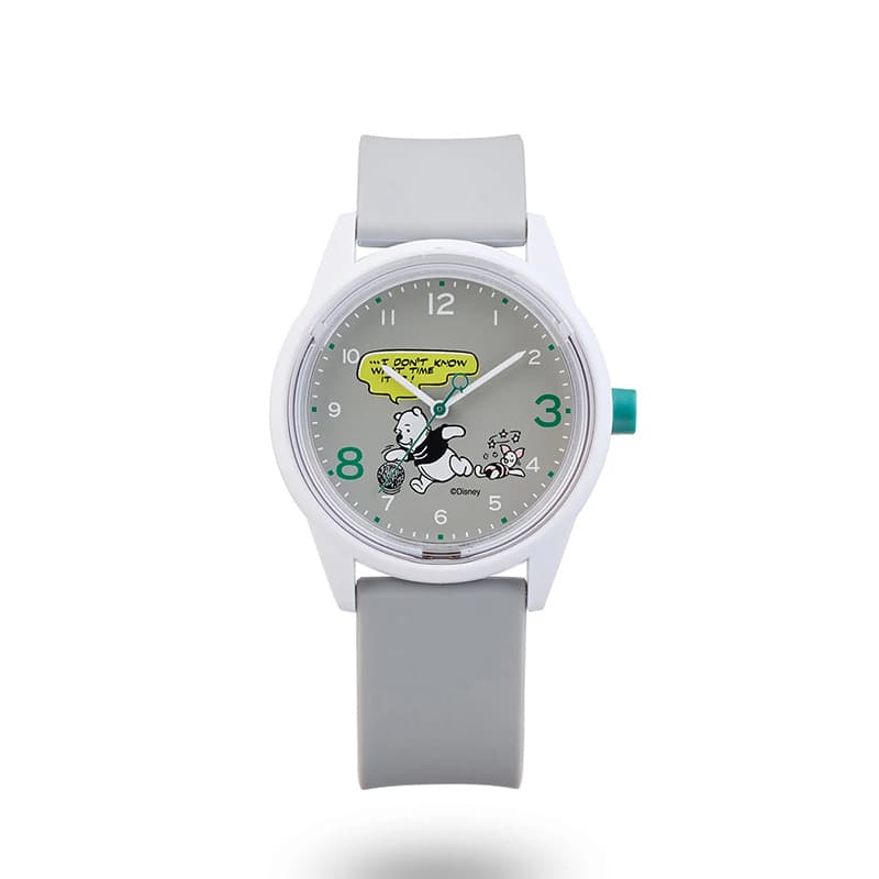 Citizen Wristwatch QQ Lightweight Solar Waterproof Smile Disney R00A-502VK Gray Beige Cute Small Girls Boys Children Kids Ladies Household Recommended