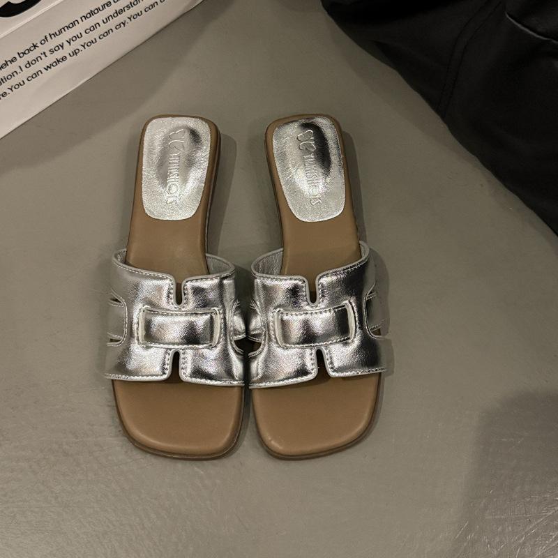 

Французские балетки женские летние 2025 новинка модные интернет-знаменитости с юбкой праздничный ветер пляжные сандалии 40 серебряный