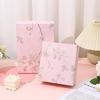 Qixi Festival Zijden Sjaal Cadeaubox – Elegante Verpakking voor Souvenir en Cadeau
