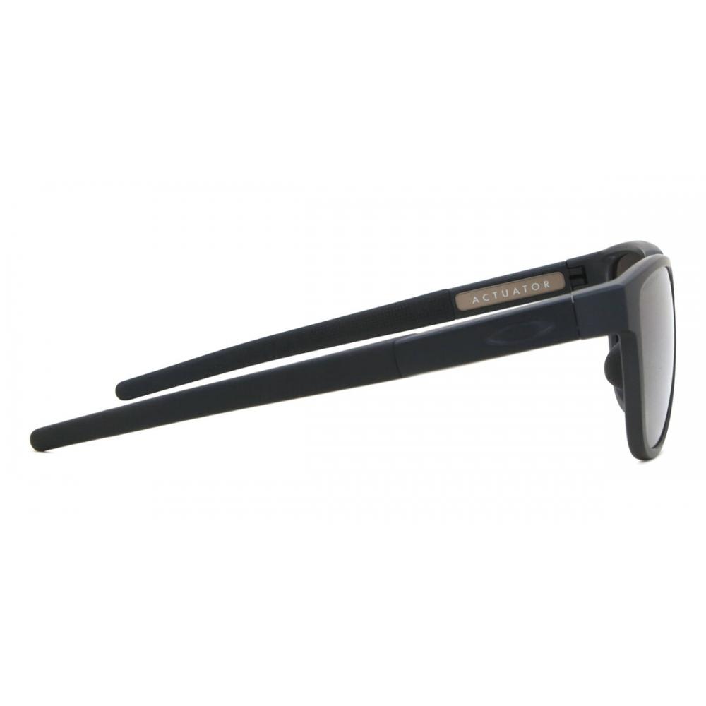 Oakley Oo9250a Actuator Asian Fit Polarized 925002 Men Sunglasses