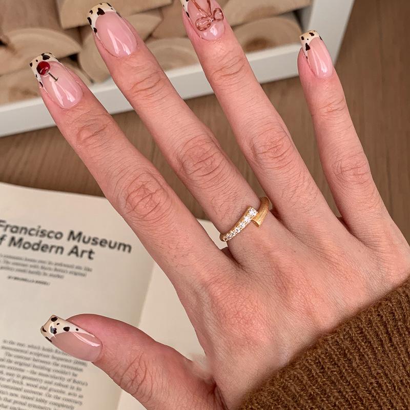 

Minimalist Beautifully Crafted Copper Adjustable Ring With Starry Design Cross