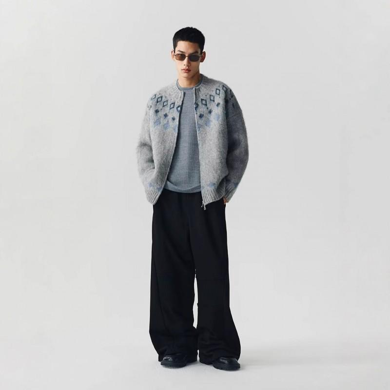 Unisex Vintage-Inspired Knit Cardigan Sweater Loose Fit V-Neck Long Sleeve Winter Casual Wear