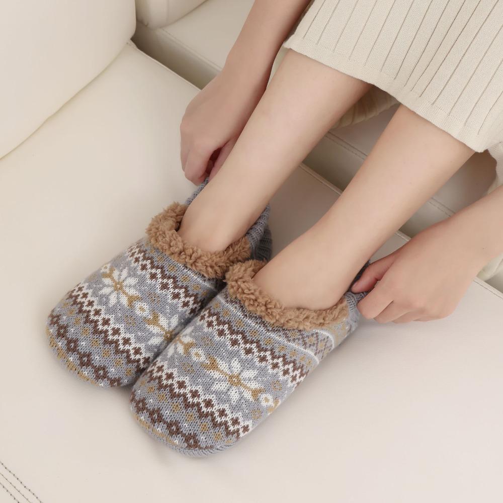 Anti-slip Winter Floor Socks Knitted Fleece Sleeping Socks Fashion Thicken Plush Socks  Women