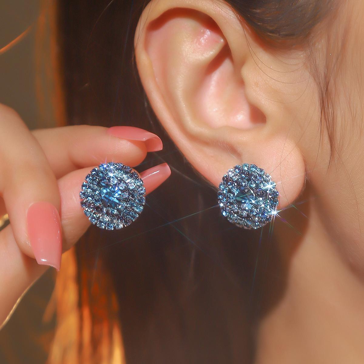 

Новые простые модные блестящие серьги со стразами, геометрические круглые серьги в стиле темперамент, женские серьги, 1 пара