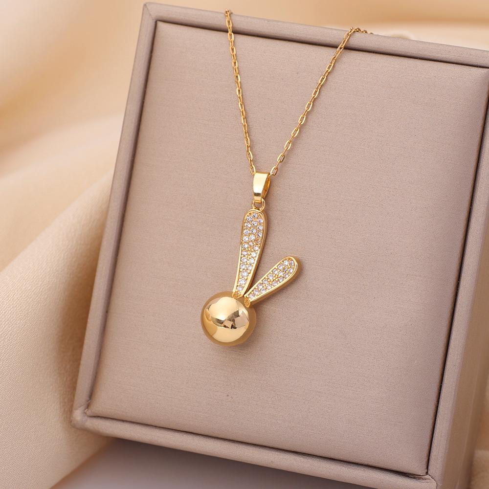 2025 Trendy Women's Titanium Steel Necklace - Non-fading, Light Luxury Collarbone Chain