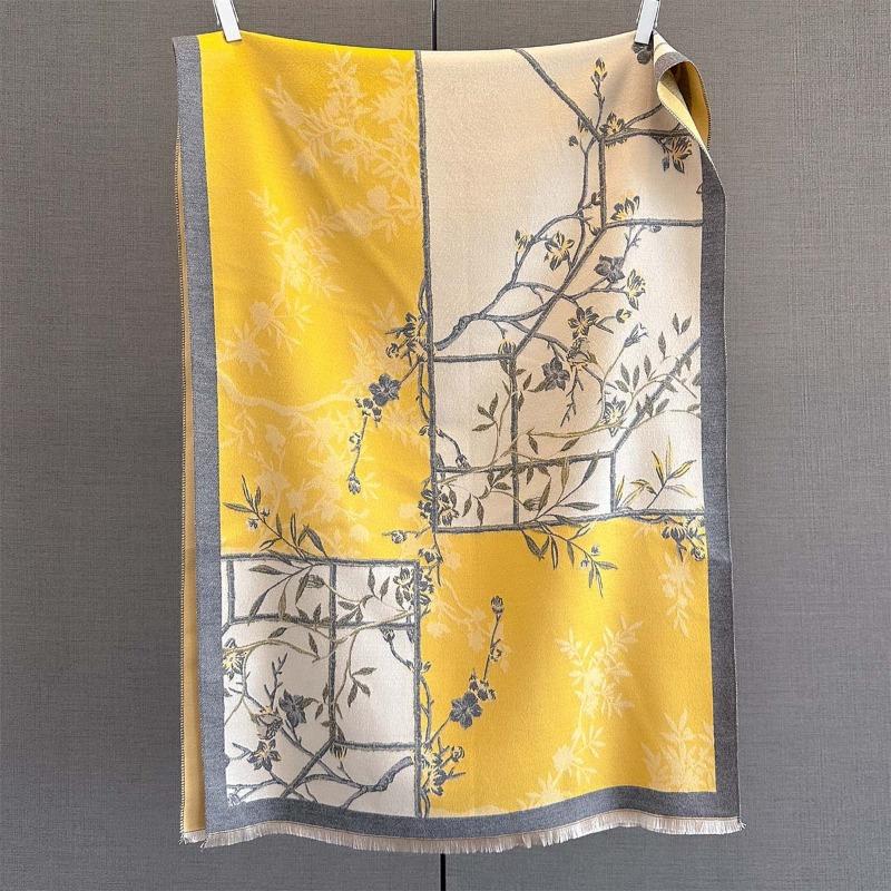 Autumn New Cashmere Tassel Scarf Women's Fashion Age-reducing Jacquard Scarf Warm and Thickened Large Shawl