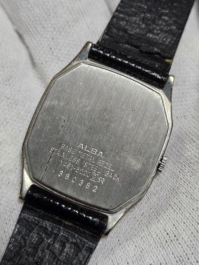 [USED] SEIKO ALBA Quartz Wristwatch with Price Tag