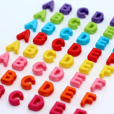 Bunte Acryl Buchstabenperlen für DIY Armbänder - Schmuckzubehör für frühe Bildung