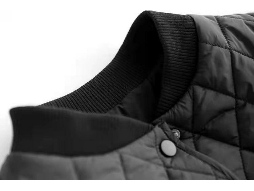 Geacă matlasată ușoară pentru femei 2023: Culoare Solidă, Reducere Vârstă, Mărimi Mari, Palton din Bumbac Matlasat cu Model Diamante pentru Toamnă/Iarnă.