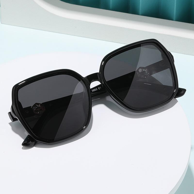 New European and American fashion box polarized sunglasses women's outdoor personality trend street sunscreen sunglasses women's models