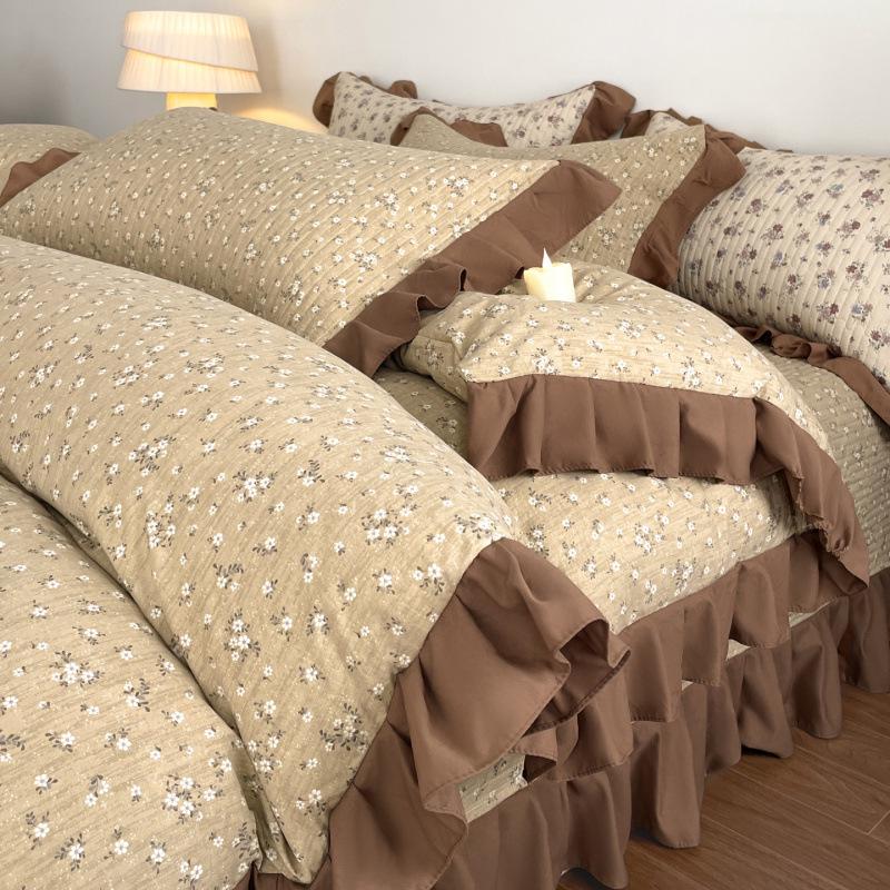 Spring/Summer Small Floral Lace Bedspread Set: 4-Piece, Skin-Friendly, Soft Imitation Cotton for Single Bed