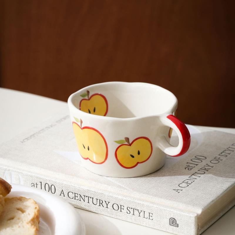 

OLOEY Hand-painted Ceramic Coffee Mug