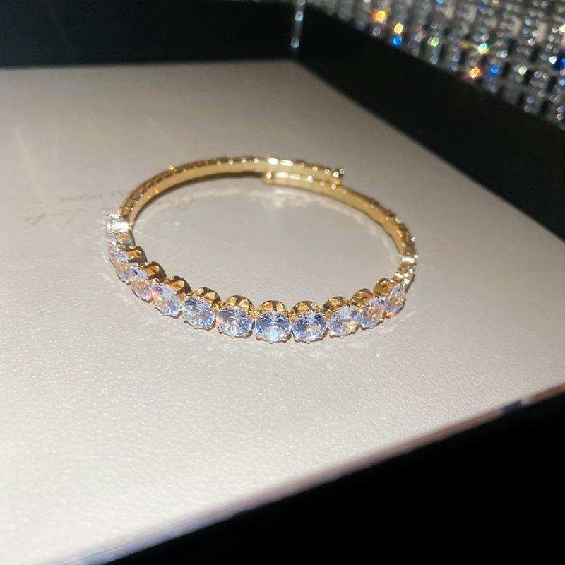 Super flash zircon rectangular round love open bracelet fashion versatile temperament bracelet light luxury high-end jewelry