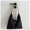 2024 Simple New Casual Winter Striped Nylon Stylish Large Capacity Single Shoulder Tote Bag Women