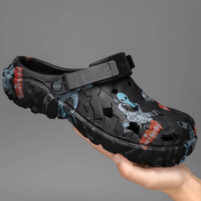 

Мужская обувь 2025 новая наступающая на дерьмо, мужские туфли-шлепанцы на платформе, один или два ботинка, износостойкие пляжные крутые шлепанцы 40 чёрный