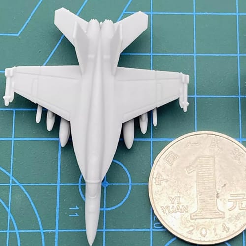 5PCS Military Model Kits 1/2000-1/350 F-18E Super Hornet Carrier-Based Attack Aircraft with Folding Wings (1/2000 (7mm))