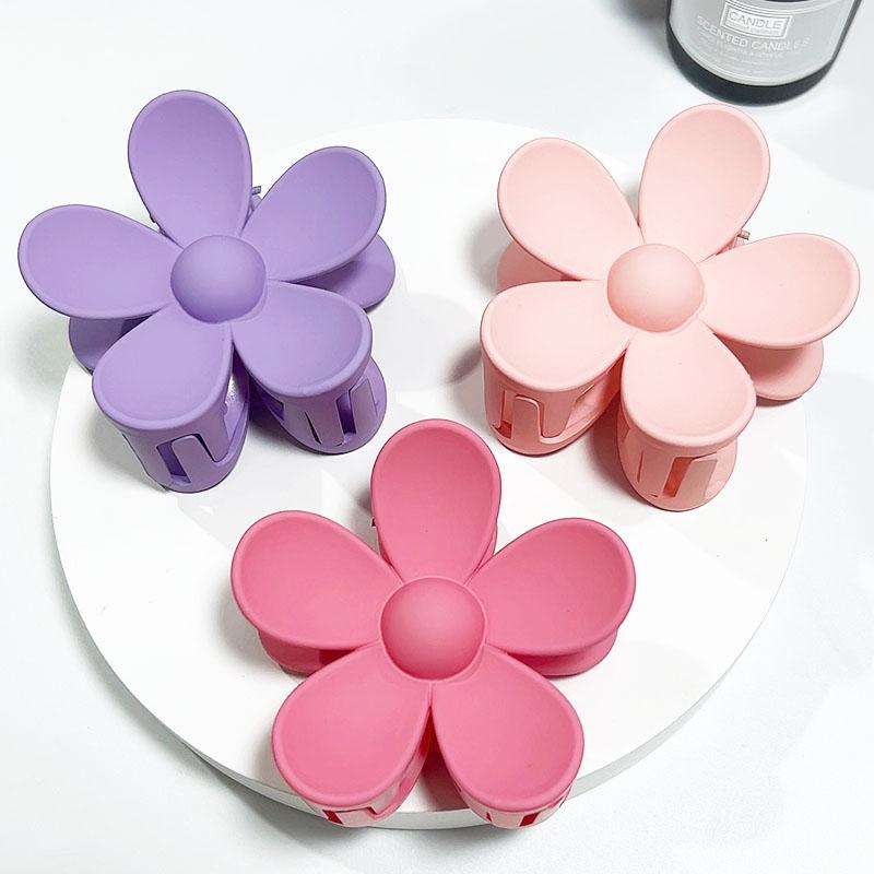 Sweet Flower Claw Clip Fashion Shark Clamp Hair Clip Large Hairpins Barrettes For Women Ponytail Headwear Girls Hair Accessories