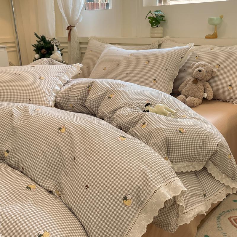 INS Korean Style Bedding Sets 2025 New Cotton Wrinkled Double-Layer Yarn Lace Bedding Sets Plaid Christmas Decor Gift Home Decor
