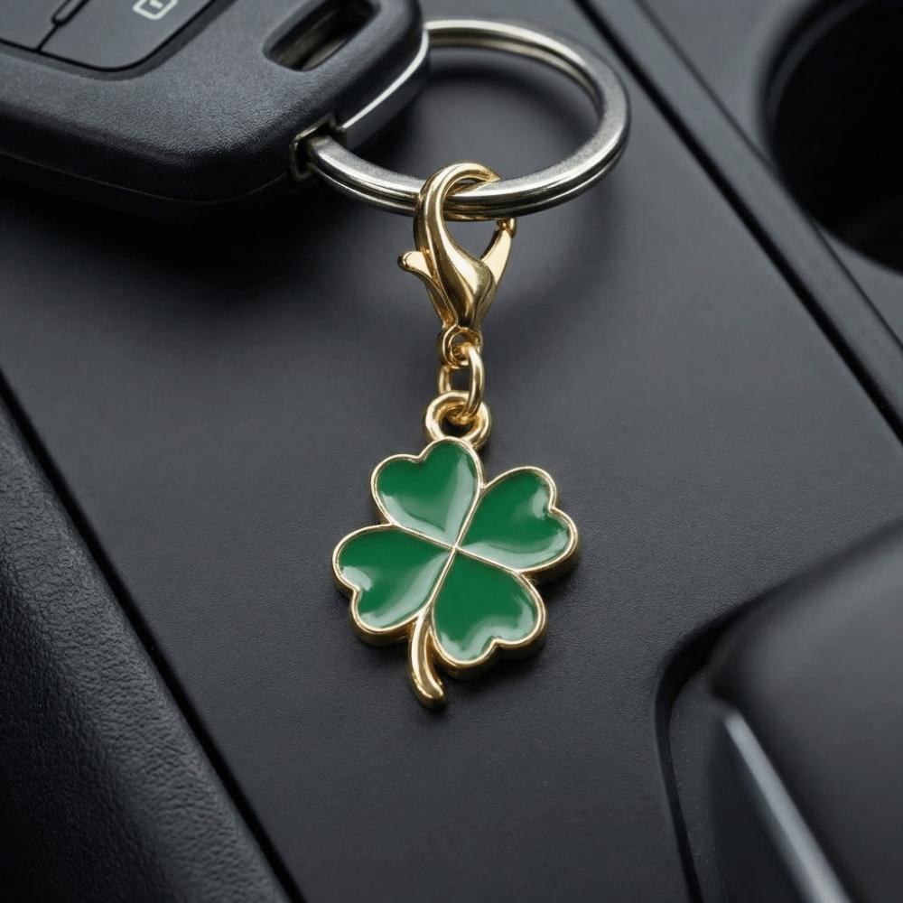 Ornaments Lucky Clover Keychain Good Luck Four Leaf Clover Pendant Bag Hanging  Backpack Accessory