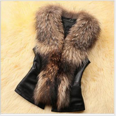 Imitation Raccoon Fur Collar Women's Slim Fit Fur Vest - Short Autumn/Winter Style with Cotton Lining.
